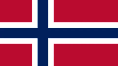 “葡萄牙媒体曝：曼联继放弃昆达后，瞄准布拉加19岁边路新星R费，转会费达4000万欧元”